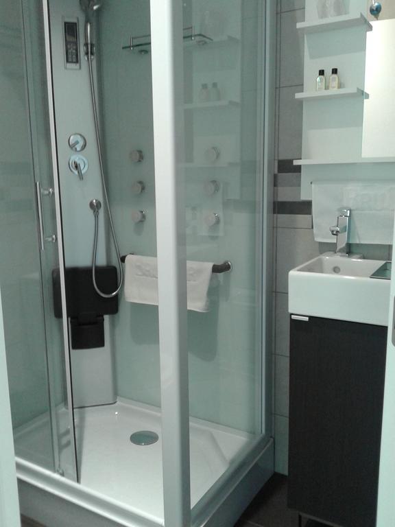 Brustar Sagrada Familia Hotell Barcelona Rum bild
