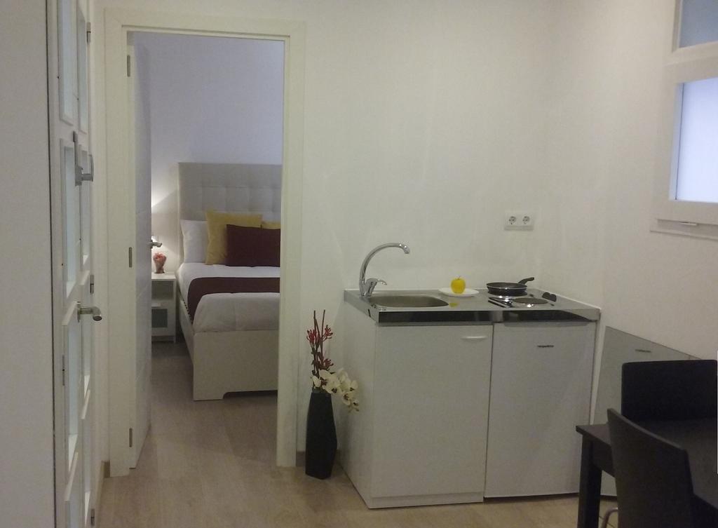 Brustar Sagrada Familia Hotell Barcelona Exteriör bild