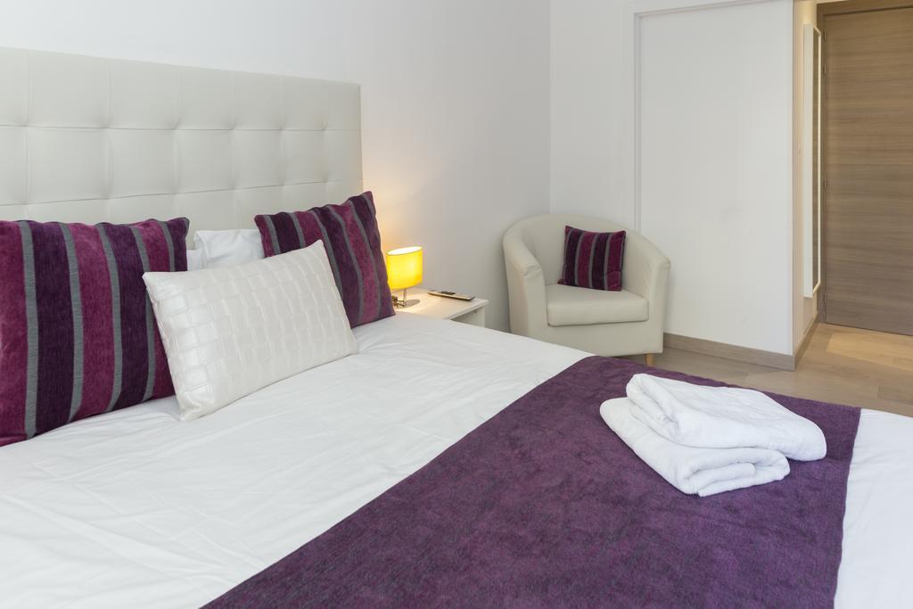 Brustar Sagrada Familia Hotell Barcelona Exteriör bild