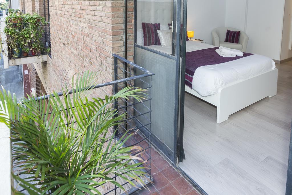 Brustar Sagrada Familia Hotell Barcelona Exteriör bild